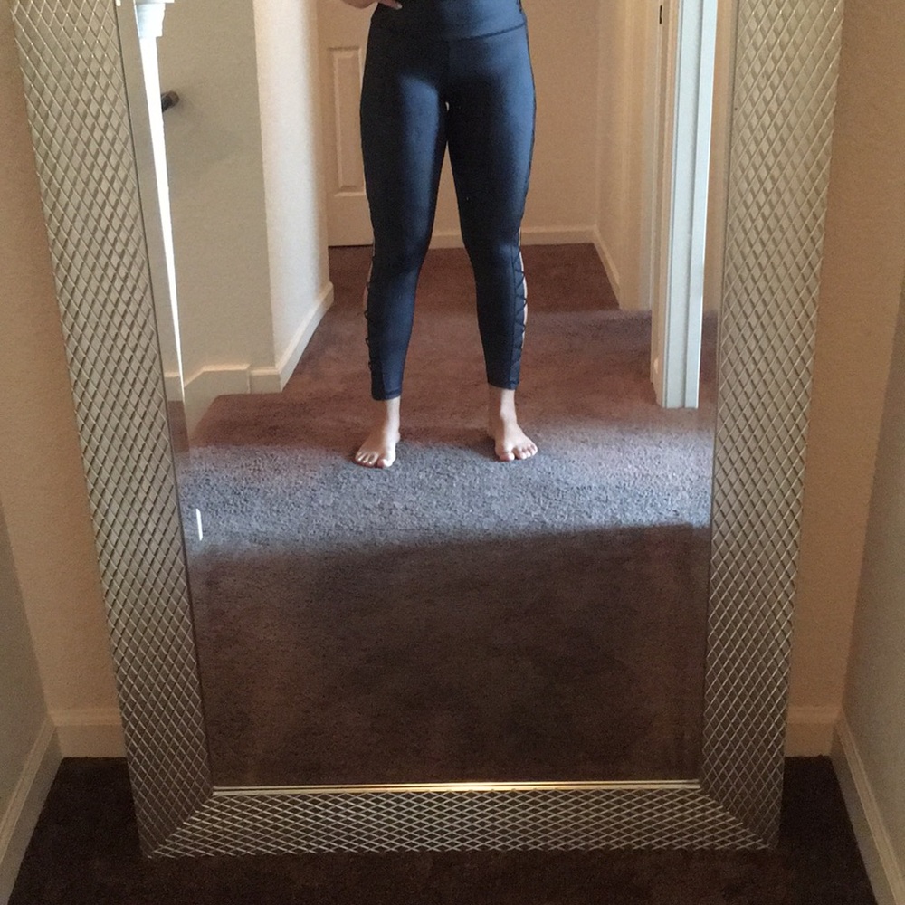 Victoria’s Sport Training Pants